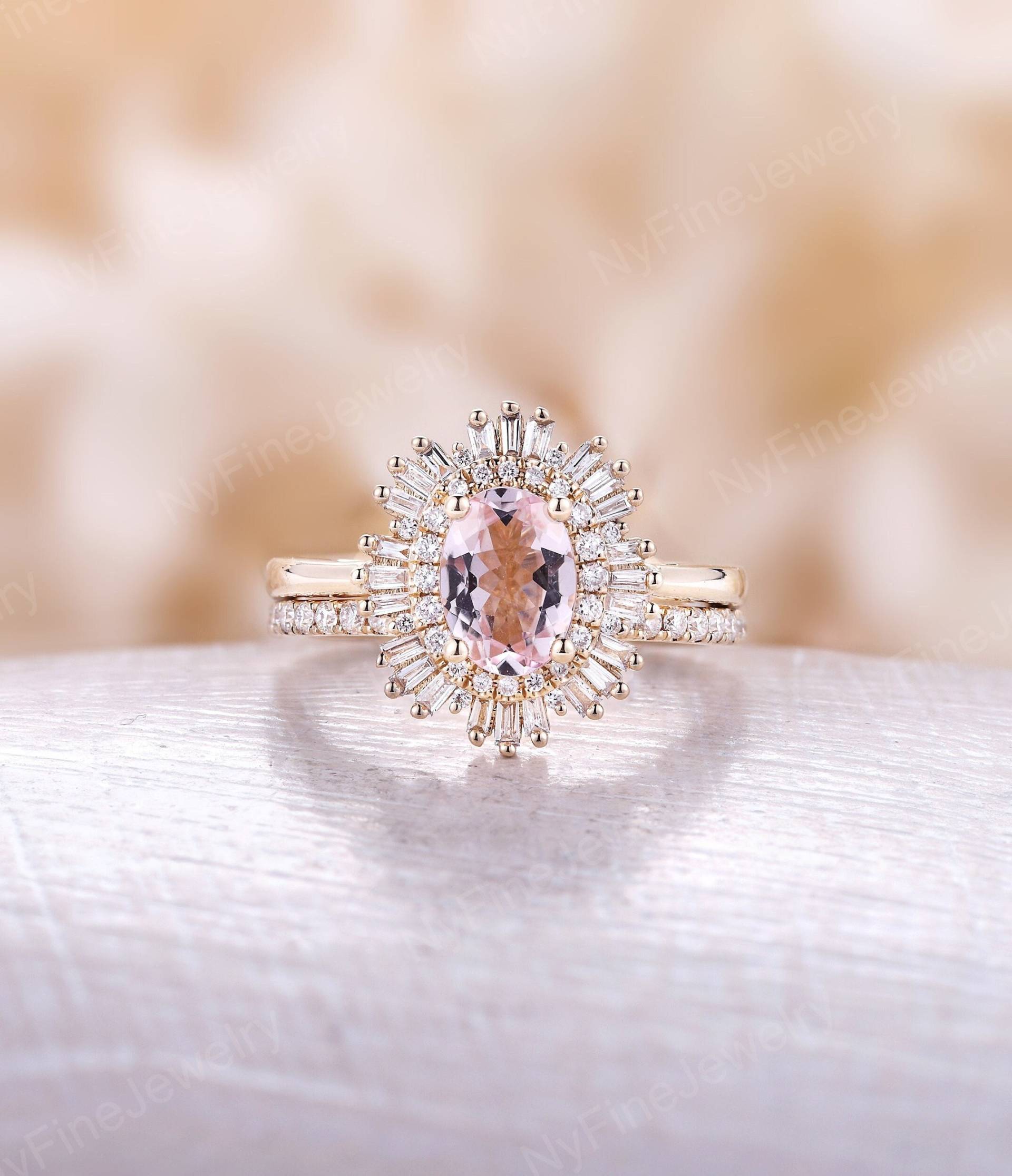 Vintage Rosa Morganit Verlobungsring Set Ovalschliff Diamant Cz Halo Ehering Baguette Brautschmuck Jubiläum von NyFineJewelry