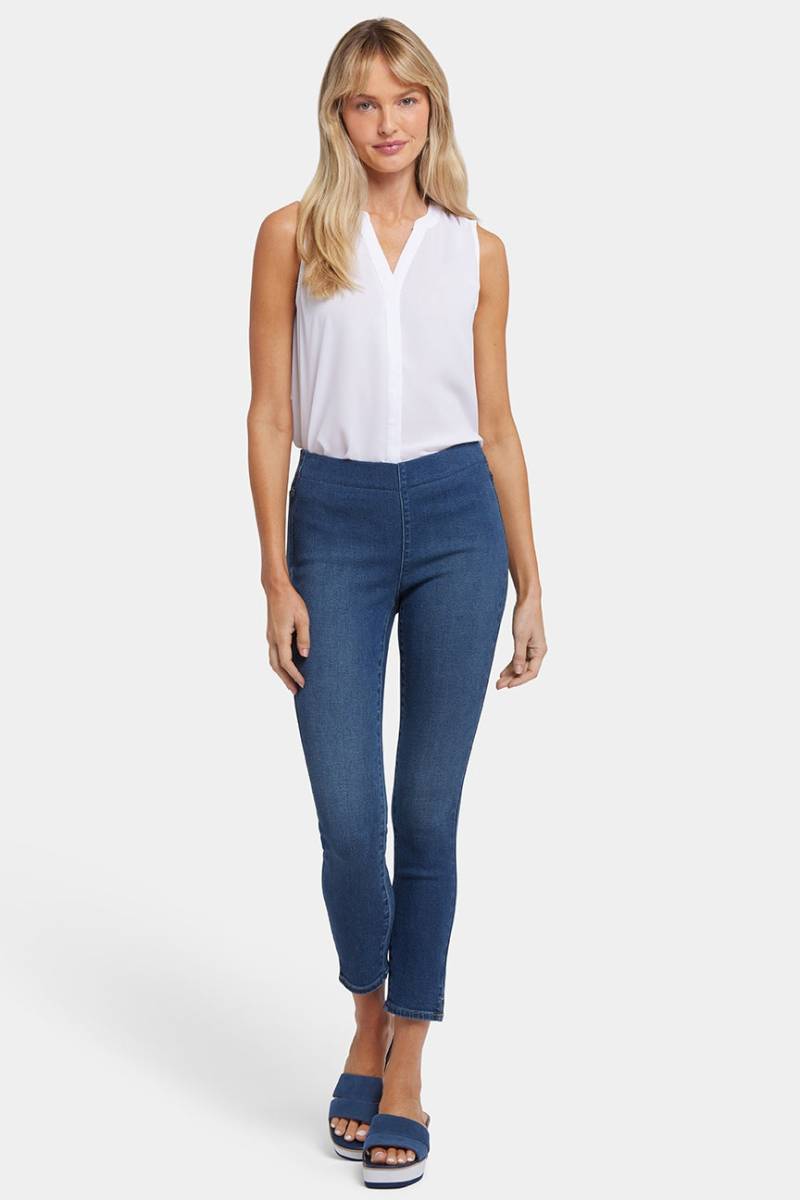 Ami Skinny Ankle Pull-On Jeans in Soft-Contour Denim™ mit Seitenschlitzen | Rio Rapids von Nydj