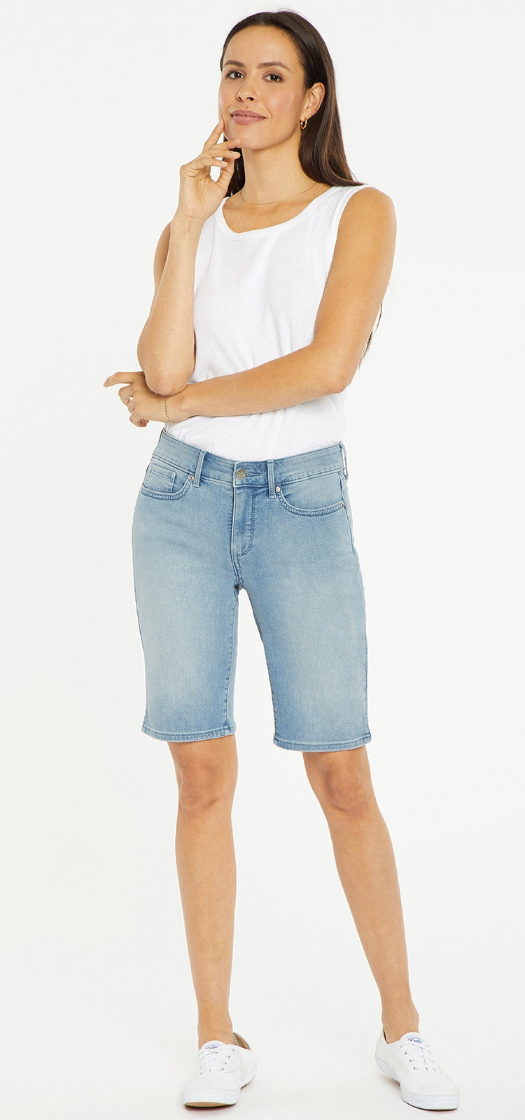 Briella Short Hellblauem Cool Embrace® Denim | Camille von Nydj