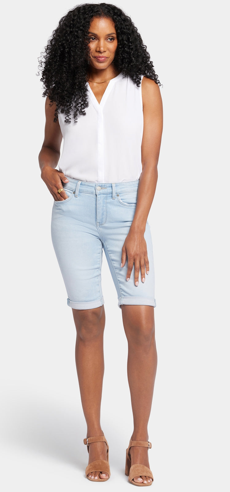 Briella Short Hellblau Premium Denim | Estrella von Nydj