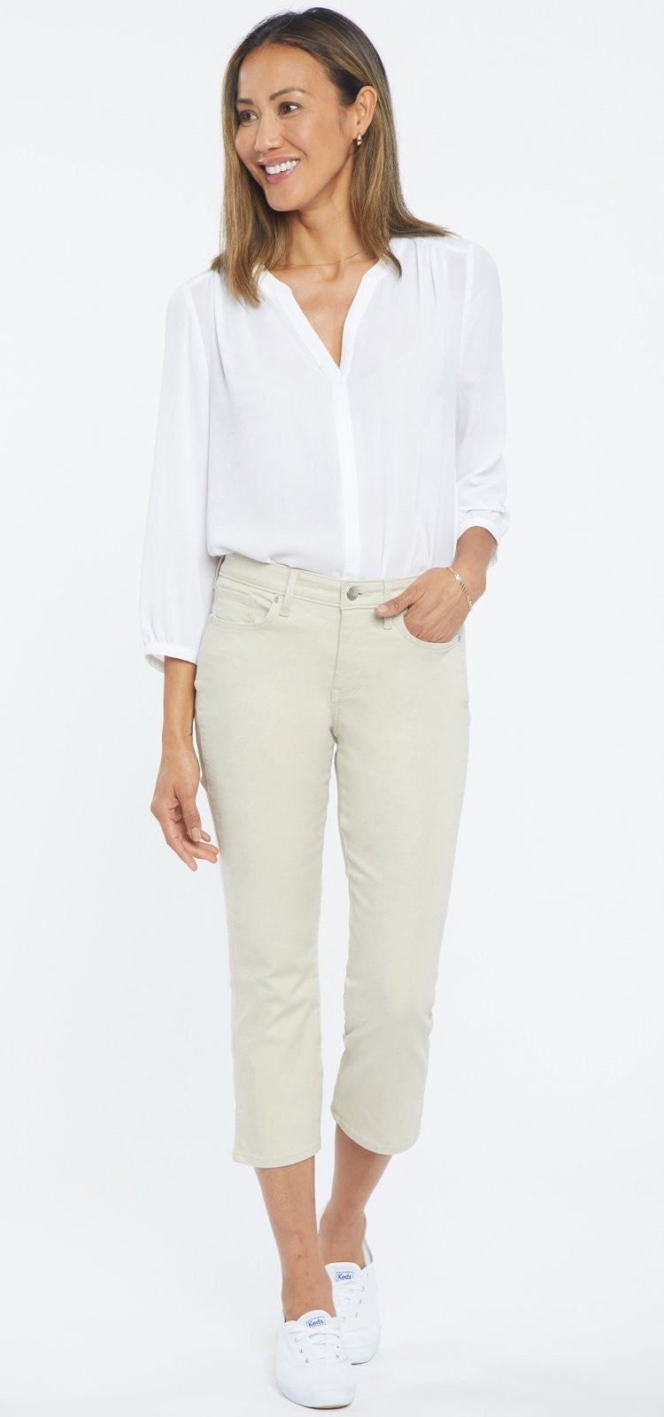 Chloe Capri Jeans Sand Premium Denim | Feather von Nydj