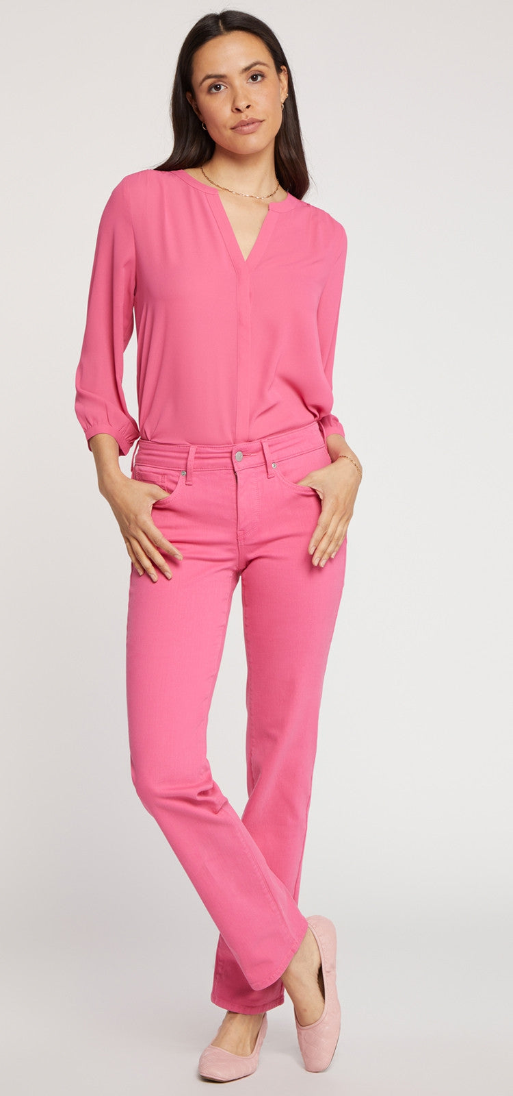 Marilyn Straight Jeans Rosa Premium Denim (Petite) | Pink Peony von Nydj