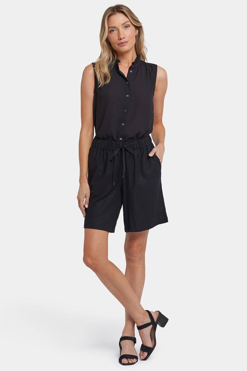 Breezy Bermuda Shorts aus Stretch-Leinen | Black von Nydj