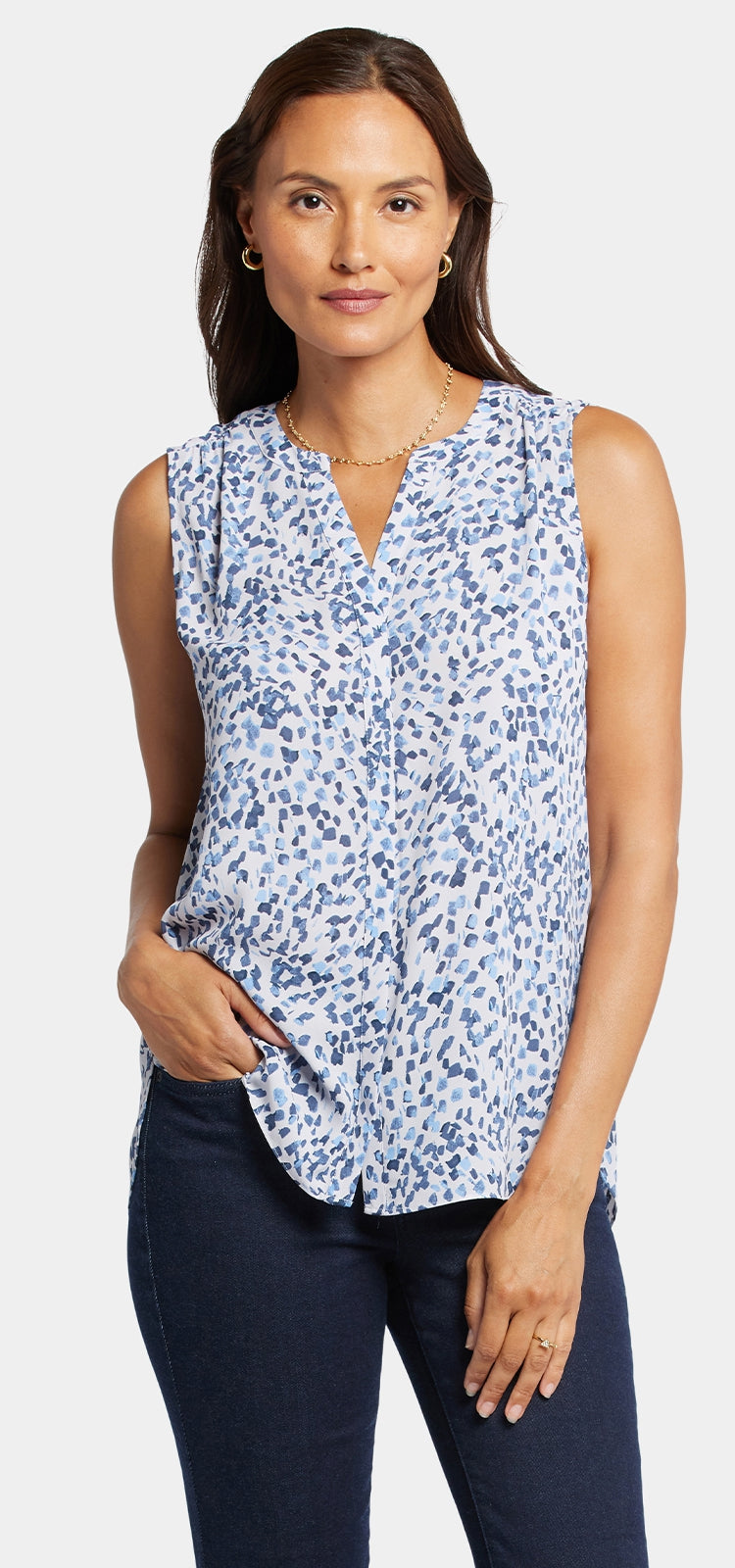 Sleeveless Pintuck Blouse Fleckendruck | Hayward Hills von Nydj