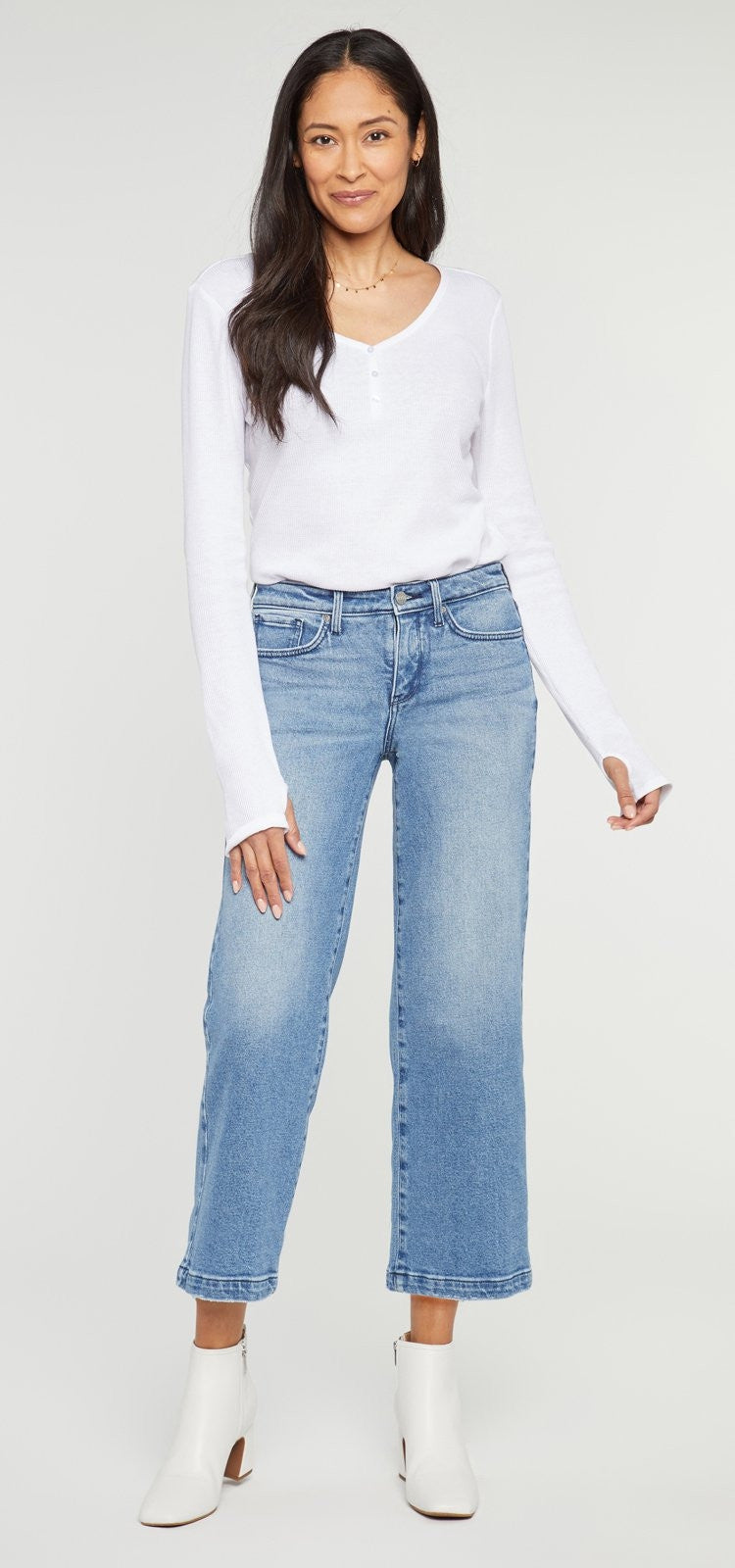 Teresa Wide Leg Ankle Jeans Hellblauem Premium Denim | Primland von Nydj