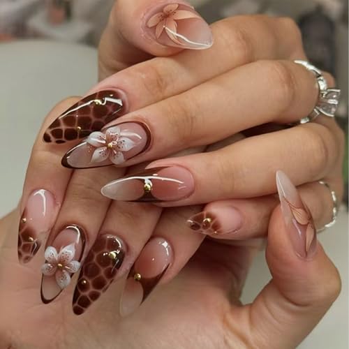 Presse auf Nägel, 24 Stück handgefertigte lange Mandelform Falsche Nägel mit 3D Blumen Design, Glänzende Wiederverwendbare Kunstnägel Set für Frauen Mädchen Presse auf Nägel, 24 Stück handgefertigte lange Mandelform Falsche Nägel mit 3D Blumen Design, Glänzende Wiederverwendbare Kunstnägel Set für Frauen Mädchen von Nymora
