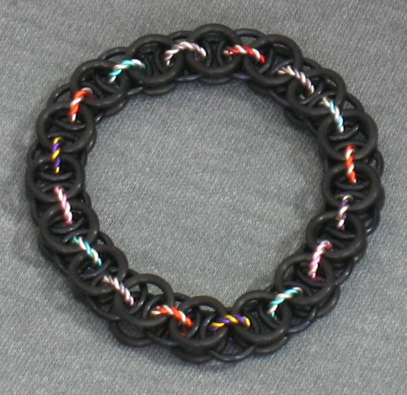Verdrehte Konfetti Helm Weave Bracelet von NyteSpryte