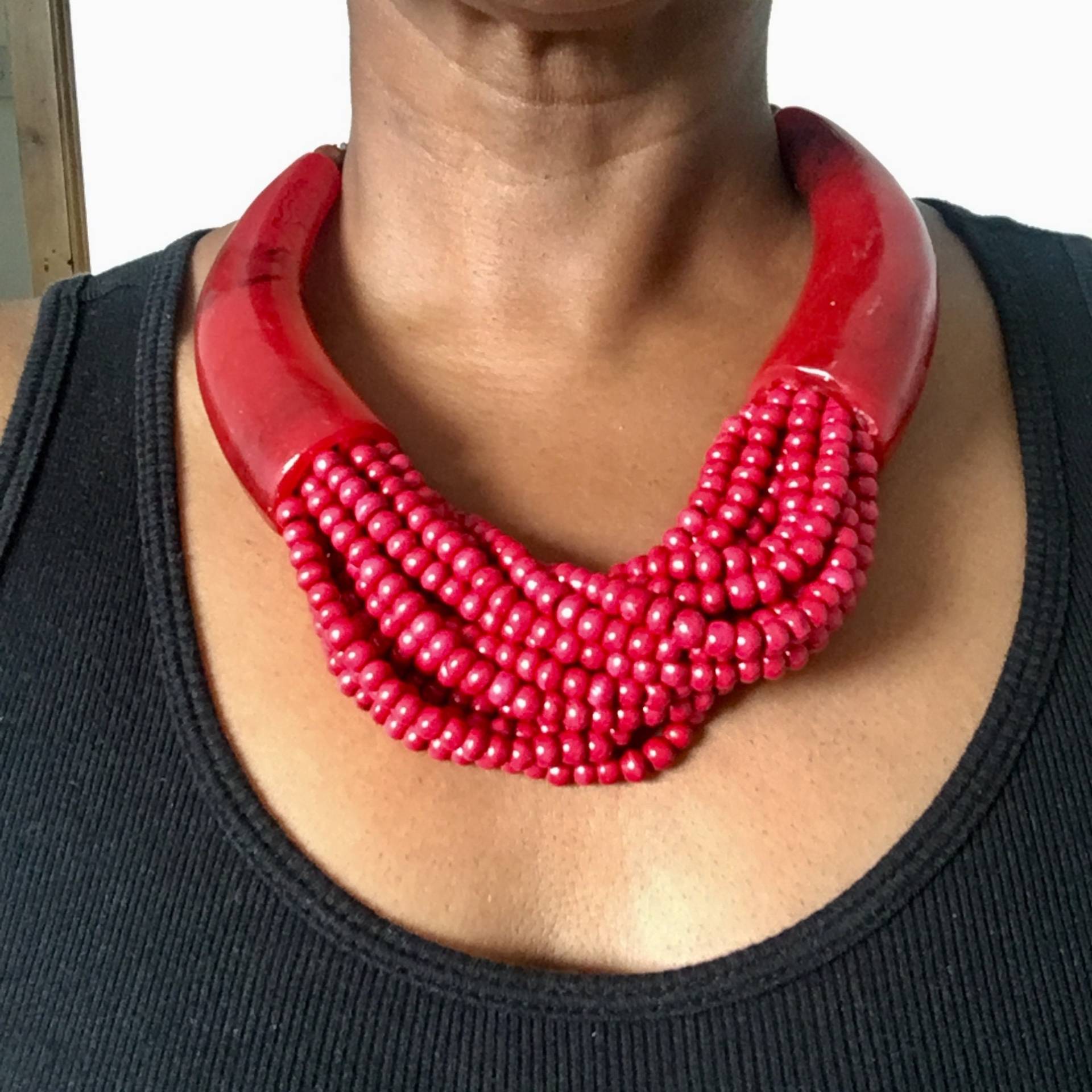 Sanderac Handgefertigte Halskette Stammes - /Rote/Statement-Halskette/Harz-Halskette/Perlen-Halskette/Handgefertigter Schmuck/Halskette Mit Sanderac Handgefertigte Halskette Stammes - /Rote/Statement-Halskette/Harz-Halskette/Perlen-Halskette/Handgefertigter Schmuck/Halskette Mit von NzinghaJewellery