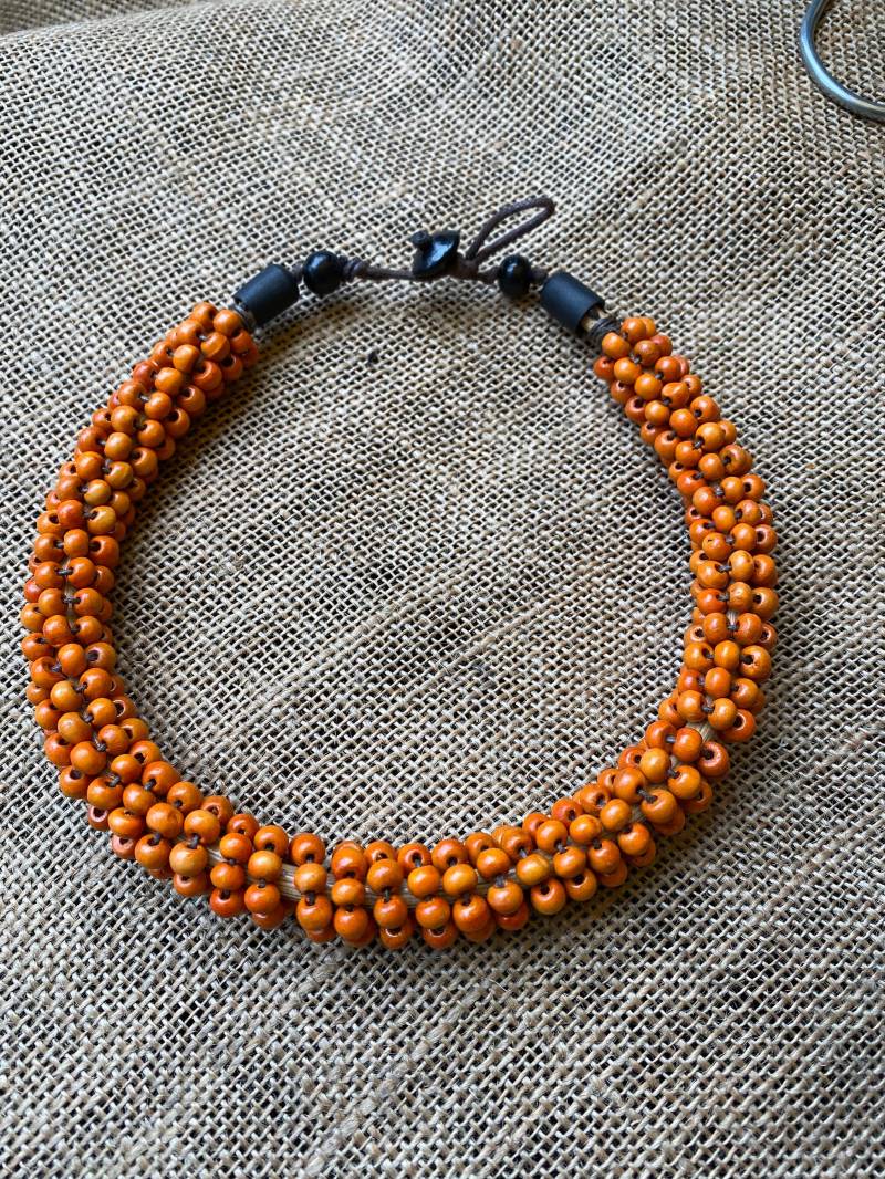 Tannian Halskette, Perlenkette, Bambus Farbige Statement Schmuck, Arbeitskleidung Halskette. Bold Frauen Schmuck Tannian Halskette, Perlenkette, Bambus Farbige Statement Schmuck, Arbeitskleidung Halskette. Bold Frauen Schmuck von NzinghaJewellery