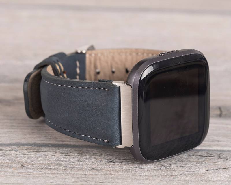 Blau Fitbit Uhrenarmband Leder, Versa 1-4-Lite-Sense/Sense 2 von AureoLeather