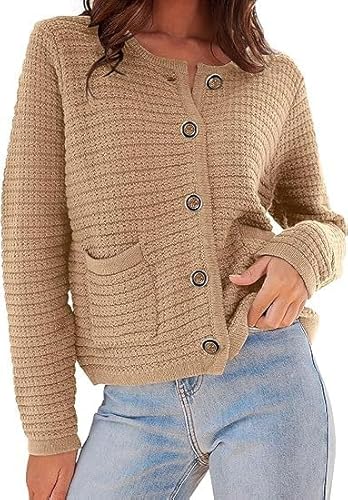 OBEEII Strickjacke Damen Kurz Rundhalsausschnitt Cardigan Knopfleiste Gestrickter Strickmantel Pullover Herbst Winter Casual Outerwear Strickjacke Khaki L von OBEEII