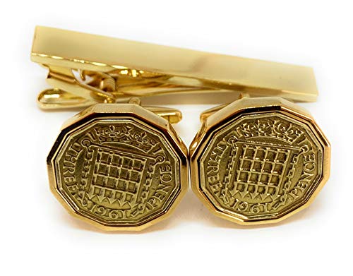 OCC Old Coin Cufflinks Premium Manschettenknöpfe für den 63. Geburtstag zum Goldenen Hochzeitstag 1961 mit DREI Pence, Set aus Manschettenknöpfen und vergoldeter Krawattenklammer von OCC Old Coin Cufflinks