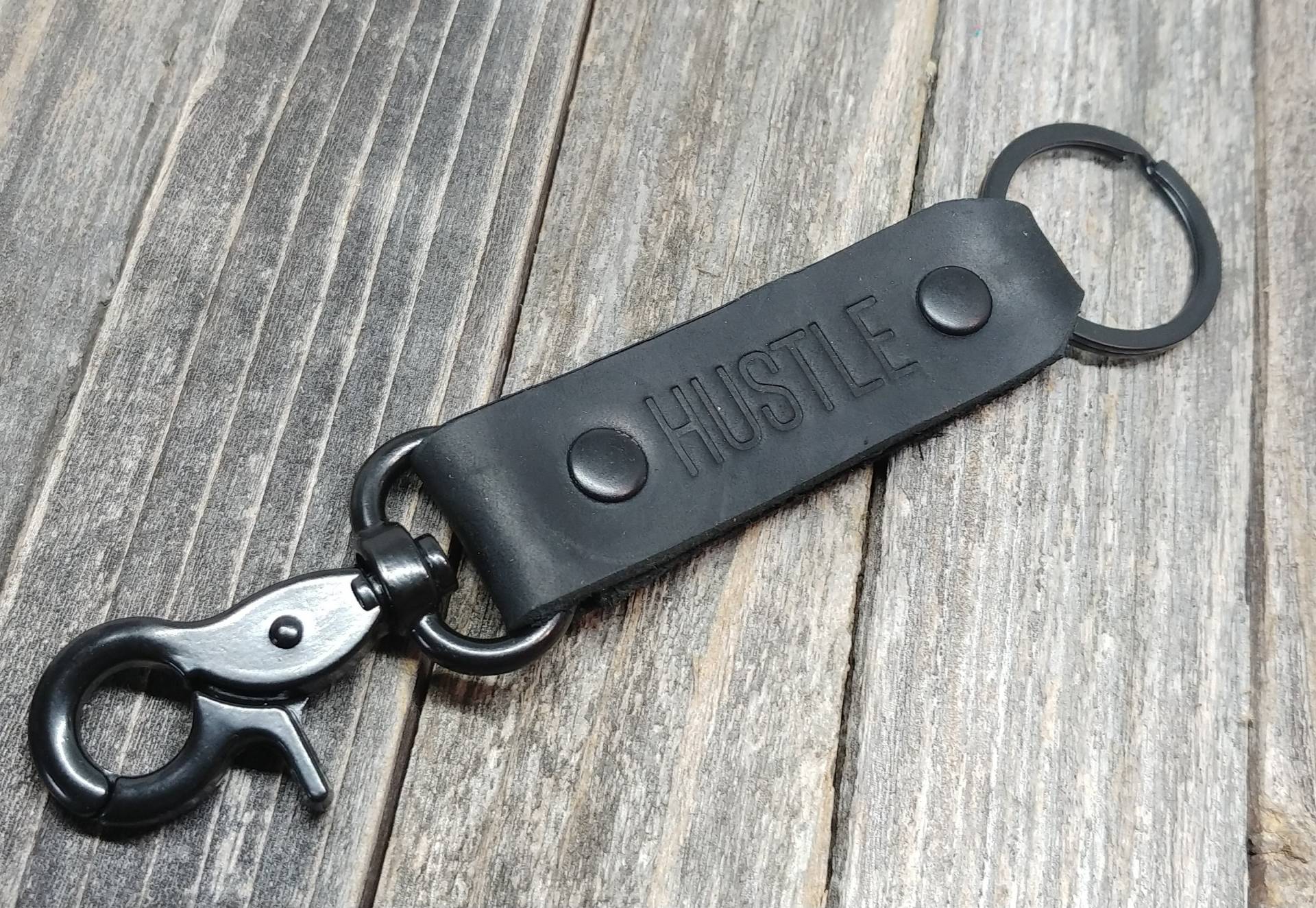 Hustle Gravierte Benutzerdefinierte Leder Keychain Fob Instagram Slogan von OCCafeRacer