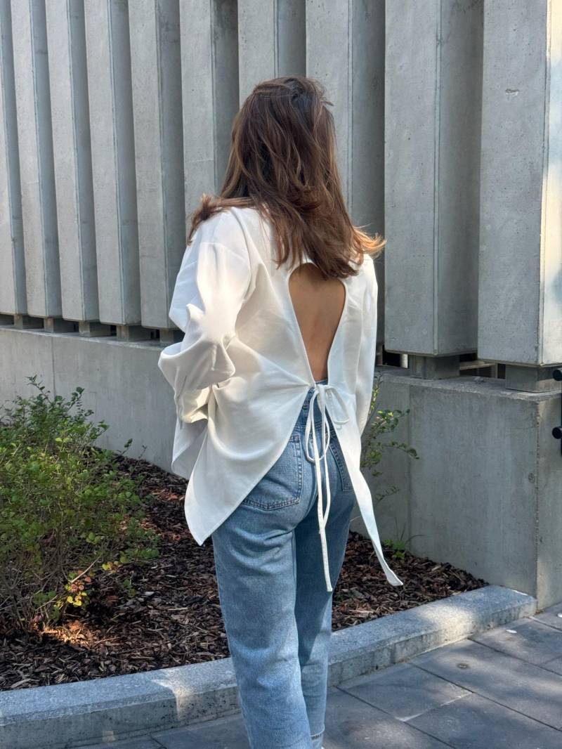 Heart Cutout Backless Denim Shirt Extravagantes Oversized Top von ODAtodaMoon