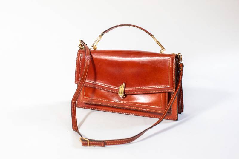 Vintage Kunstleder Umhängetasche | Karamellbraune Retro 70Er Jahre Style Crossbody Bag Vintage Kunstleder Umhängetasche | Karamellbraune Retro 70Er Jahre Style Crossbody Bag von ODanubeVintage