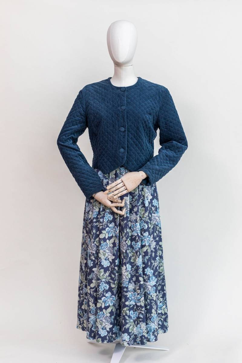 Vintage Laura Ashley Kurzjacke | 80Er Blauer Mantel Gesteppter Grüner Samt Blazer Jahre Kleidung Vintage Laura Ashley Kurzjacke | 80Er Blauer Mantel Gesteppter Grüner Samt Blazer Jahre Kleidung von ODanubeVintage