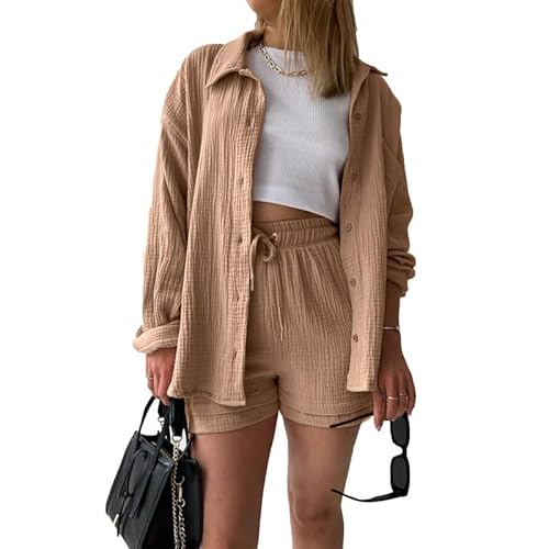 OEAK Damen Zweiteiler Outfit Sommer Freizeitanzug Einfarbig Revers Button Down Hemd und Shorts Set Casual Loungewear Hosenanzug Y2K Streetwear,Plissee-Khaki,L von OEAK