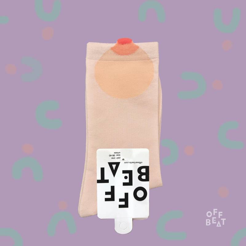 Pop-Out-Socken-Brust | Aus 75% Gekämmter Baumwolle Pop-Out-Socken-Brust | Aus 75% Gekämmter Baumwolle von OFFBEATberlin
