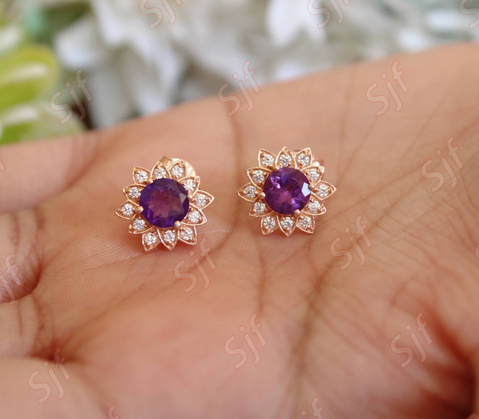 1.44Cts Aaa Natürliche Amethyst Ohrstecker, Schöne Massive Gold Floral Ohrstecker Für Geschenk, Diamant Heiligenschein Ohrringe, Schmuck von OGofJewelry