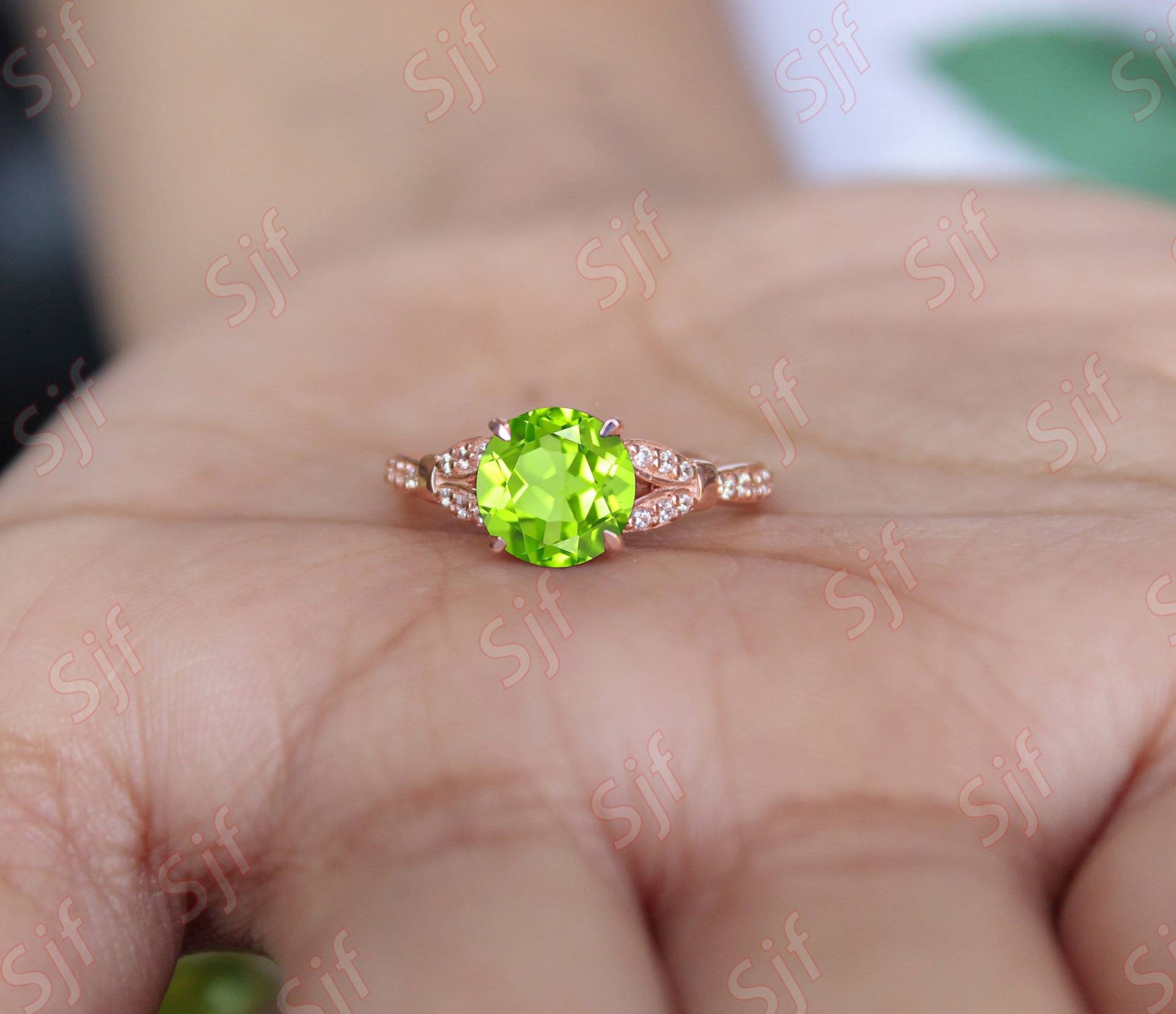 1.50 Ct Aaa Qualitäts Peridot Edelstein Diamant Frauen Verlobungsringsolitär Ringring Für Fraurundschliff Gold Ring Sie von OGofJewelry