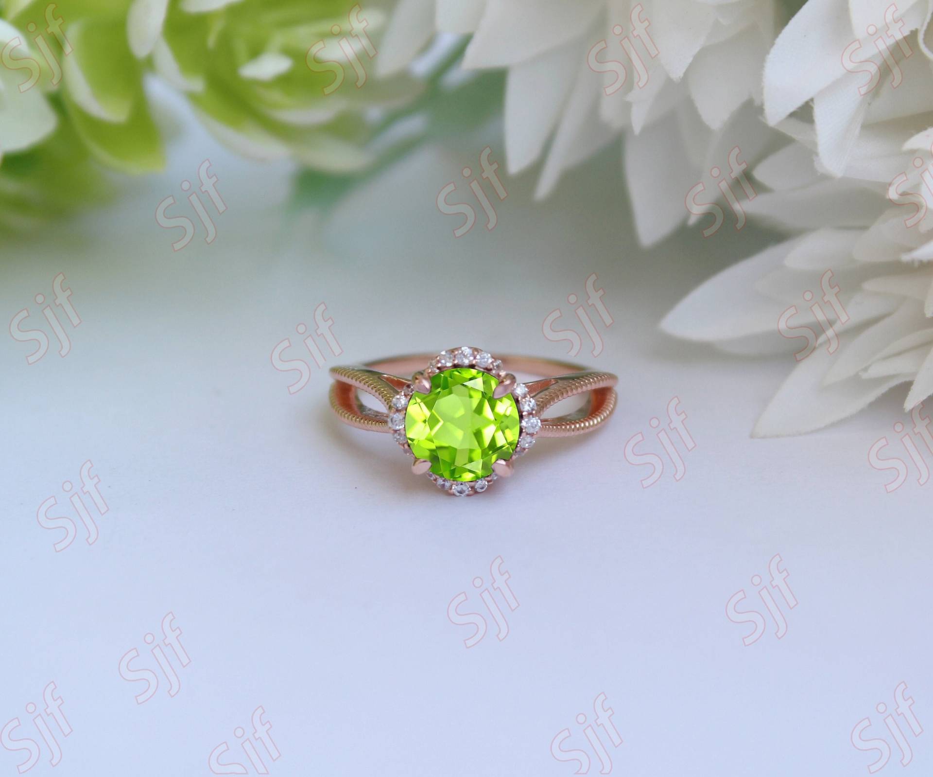 2.00 Ct Aaa Natürlicher Peridot Edelstein & Diamant Akzent Verlobungsring, Geburtsstein Ring, Geschenk Für Frau, Pave Diamant, Runder Ring von OGofJewelry