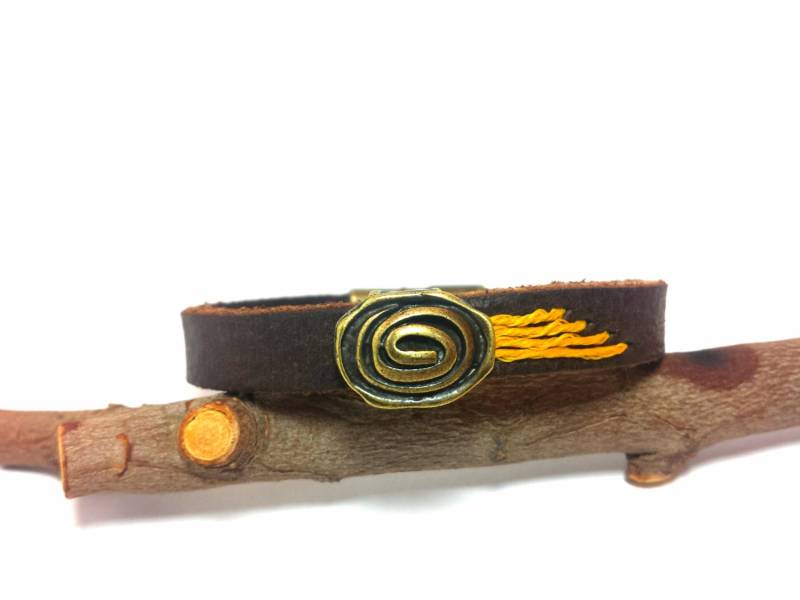 Personalisiertes Lederarmband Handgestempelte Geheime Nachricht Personalisiertes Lederarmband Handgestempelte Geheime Nachricht von OHFLEATHER