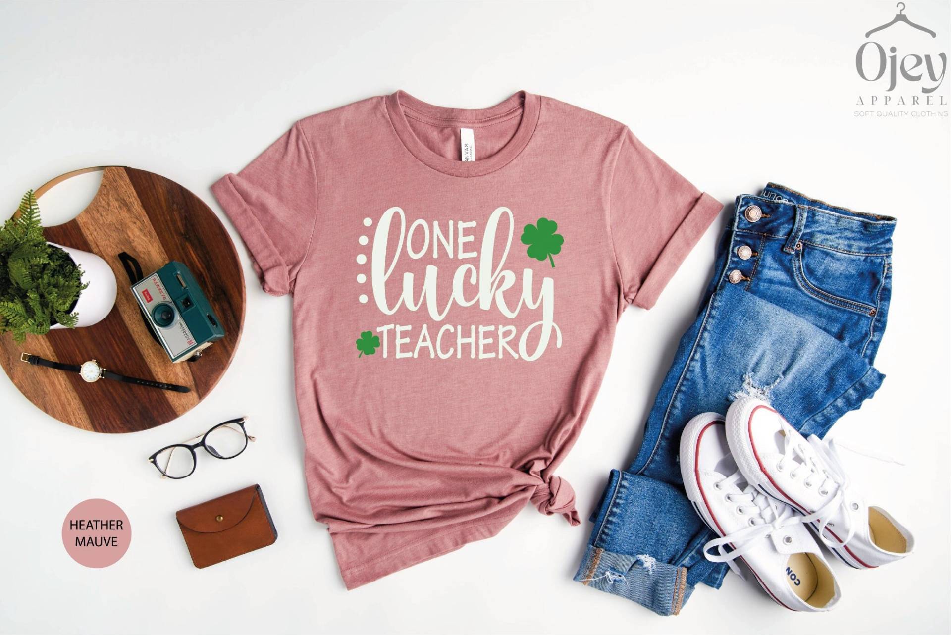 Ein Glücklicher Lehrer Shirt, Geschenk, Geschenk Für Lehrer, St Patrick Tag Shirt Frauen von OJEYAPPAREL