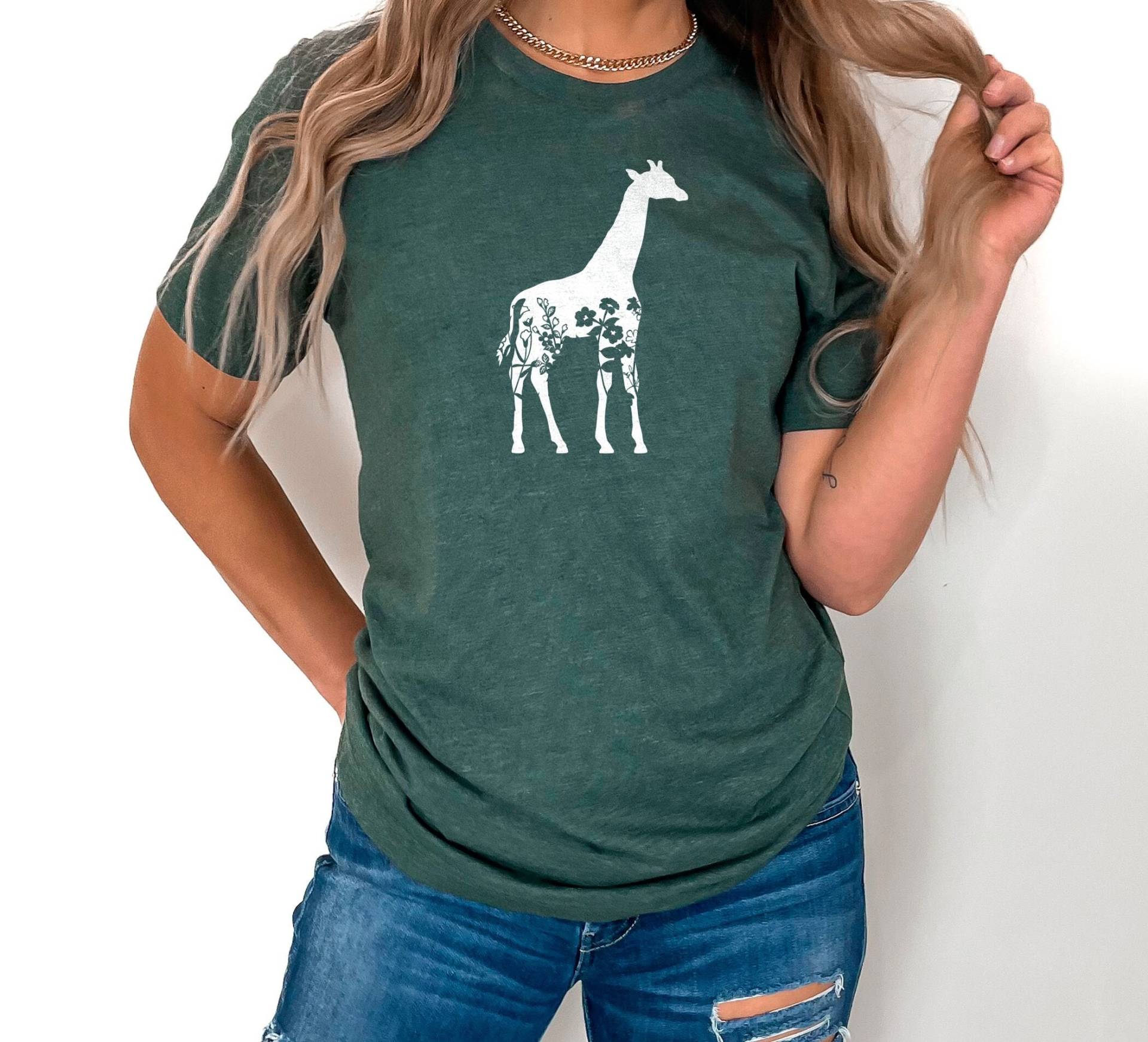 Giraffe Shirt, Shirt von OJEYAPPAREL