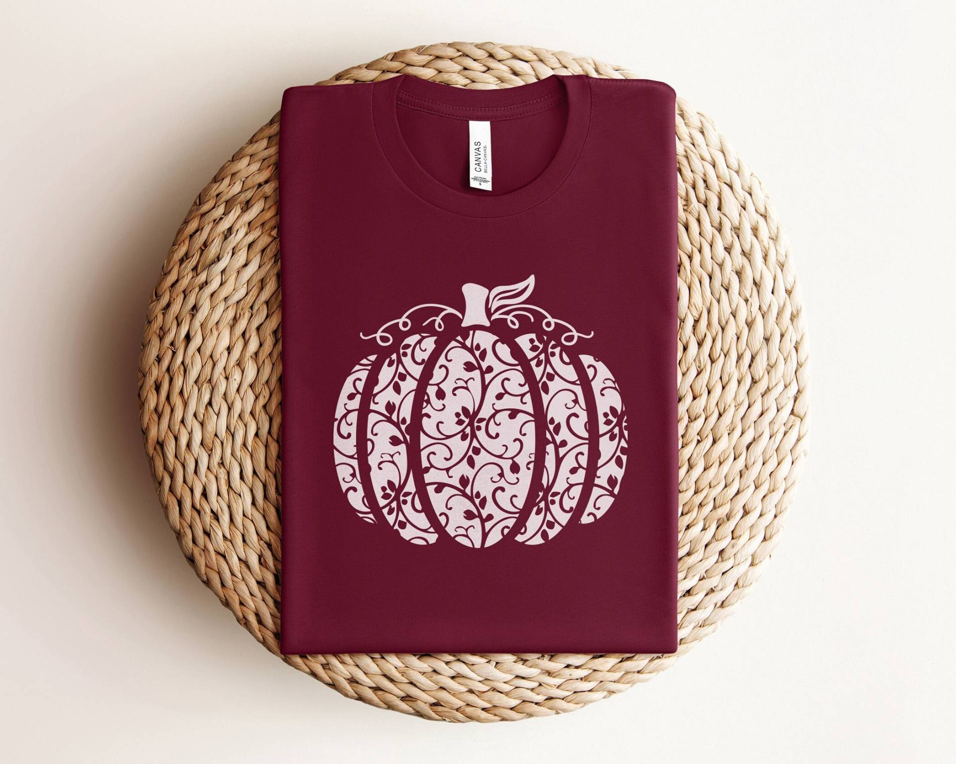 Herbst Kürbis Patch Shirt, Shirt Frauen, Hallo Kleinkind von OJEYAPPAREL