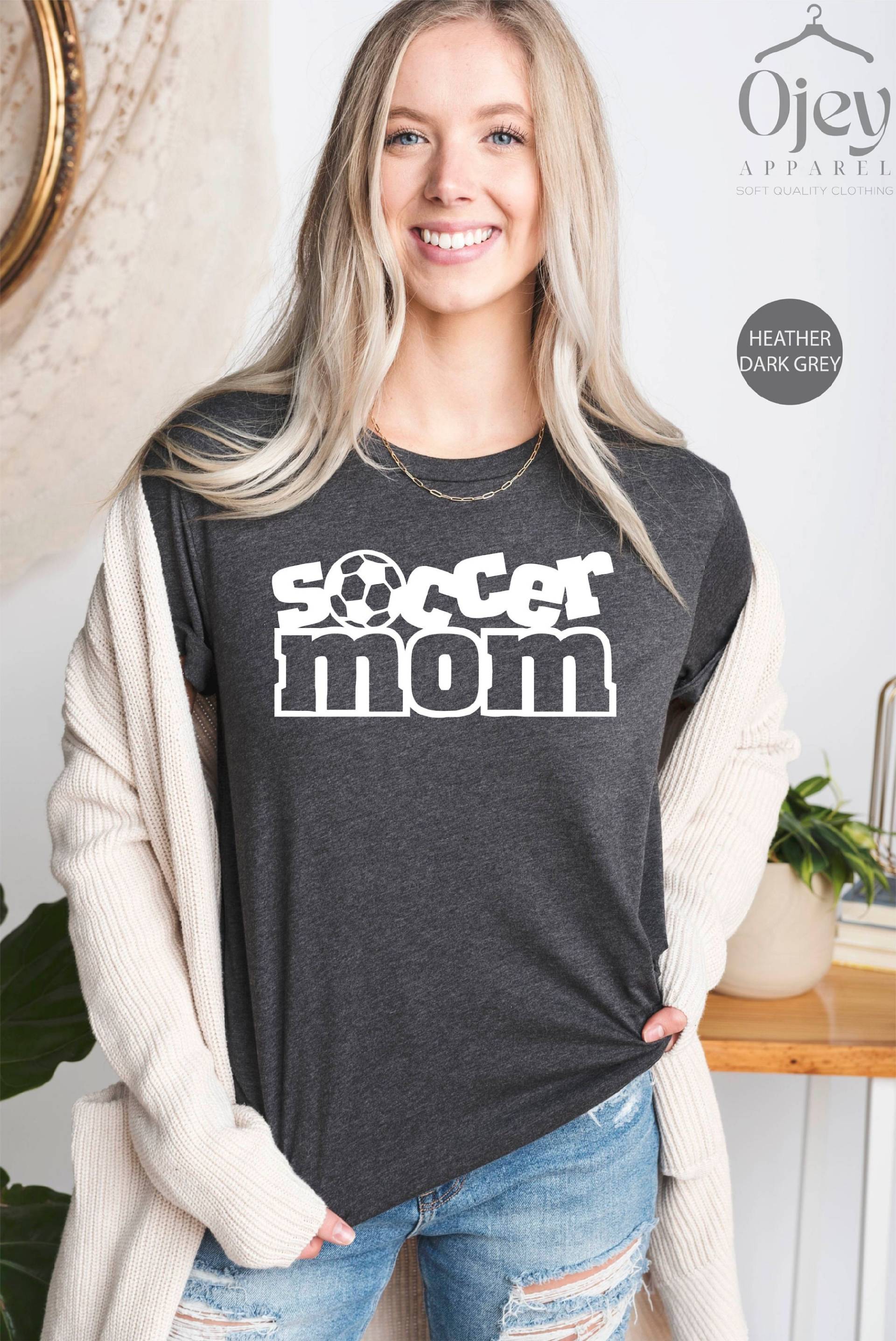 Spieltag Shirt, Fußball Mama Tshirt Für Frauen, Geschenk Mama, Liebhaber Geburtstag Shirt von OJEYAPPAREL