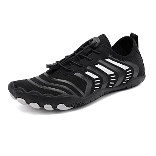 OKESYO Unisex Barfußschuhe Herren Damen Atmungsaktiv Traillaufschuhe rutschfest Badeschuhe Schnell Trocknend Wasserschuhe mit Breiter Zehenbox Gr. 35-46 (Schwarz) von OKESYO