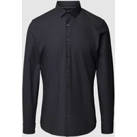 OLYMP No. Six Slim Fit Business-Hemd mit Haifischkragen Modell 'Modern Kent' in Black, Größe 37 von OLYMP No. Six