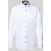 OLYMP SIGNATURE SLIM FIT Slim Fit Freizeithemd mit Kentkragen Modell 'Savio' in Weiss, Größe 43 OLYMP SIGNATURE SLIM FIT Slim Fit Freizeithemd mit Kentkragen Modell 'Savio' in Weiss, Größe 43 von OLYMP SIGNATURE SLIM FIT