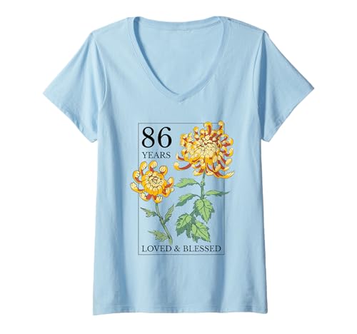 Damen 86 Years Loved and Blessed Blumenstempel zum 86. Geburtstag T-Shirt mit V-Ausschnitt von OMG Its My Birthday Happy Birthday Shirts