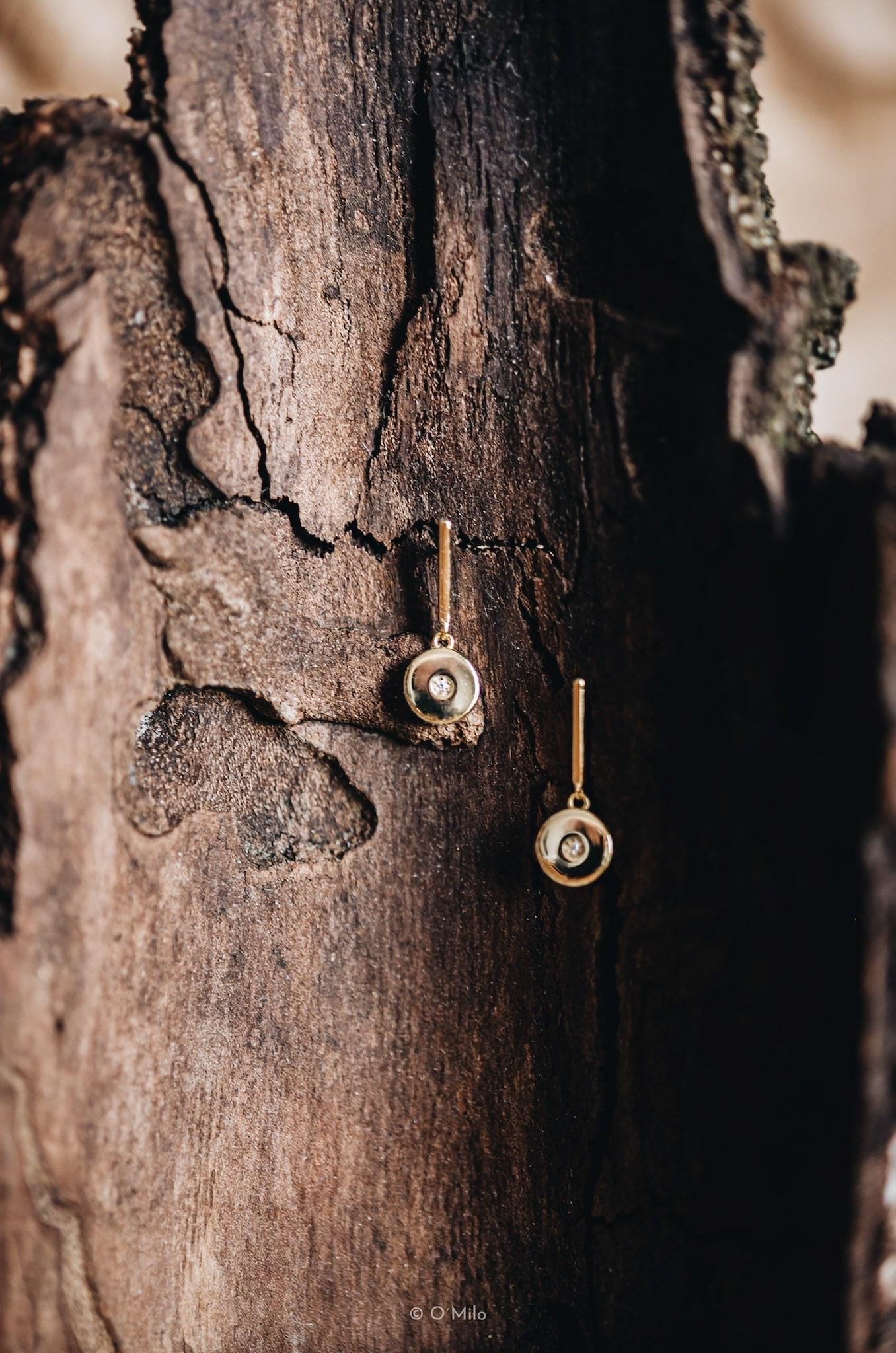 Kreis Diamant Baumeln Ohrringe, Minimalist Ohrstecker, Gold Vollmond Valentinstag Geschenk Für Sie | Orla Kreis Diamant Baumeln Ohrringe, Minimalist Ohrstecker, Gold Vollmond Valentinstag Geschenk Für Sie | Orla von OMiloStudio