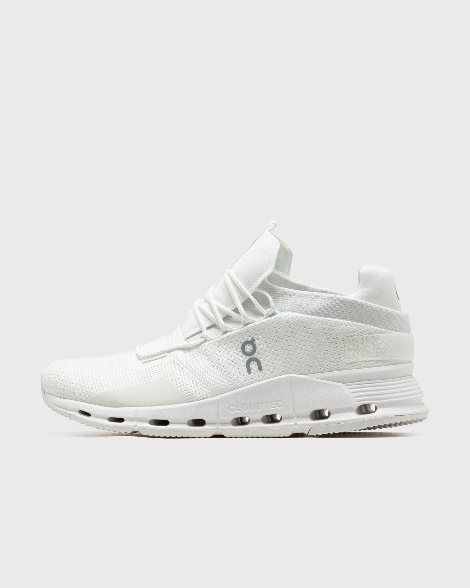 ON Cloudnova Undyed men Lowtop|Performance & Sports white in Größe:42,5 von ON