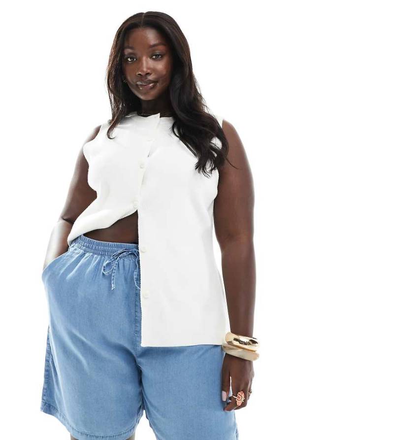 ONLY Curve - Shorts aus mittelblauem Denim mit elastischem Bund von ONLY Curve