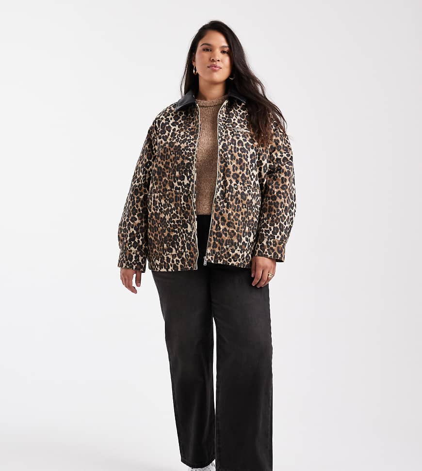 ONLY Curve - Steppjacke aus Canvas mit Kragen aus Kunstleder und Tierfellmuster-Brown von ONLY Curve