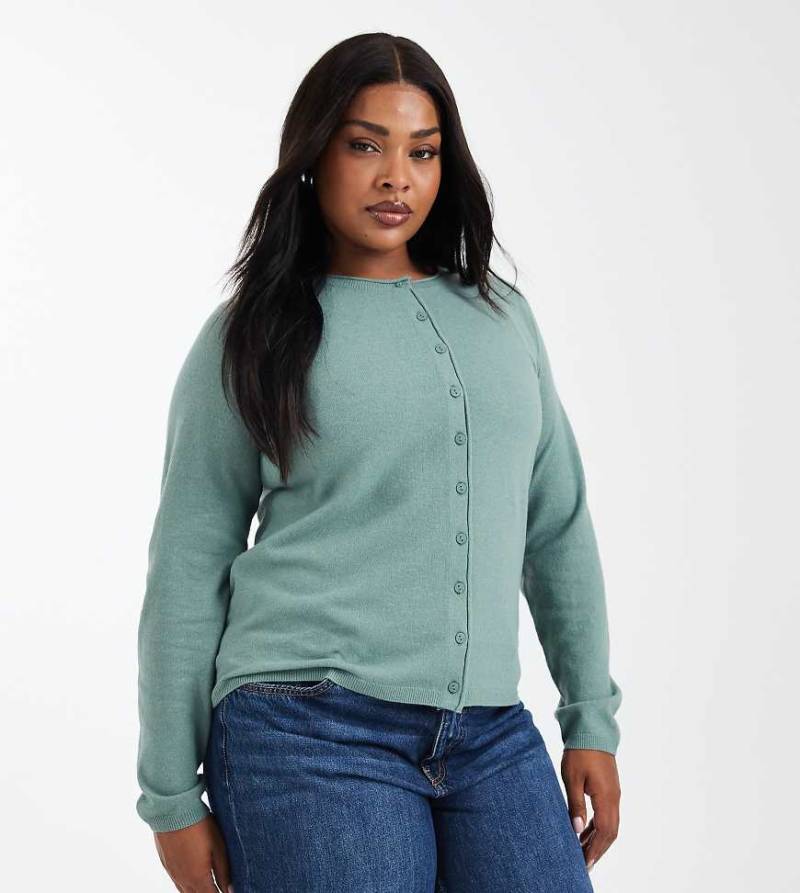 ONLY Curve - Strickjacke in Hellgrün mit Knopfleiste von ONLY Curve