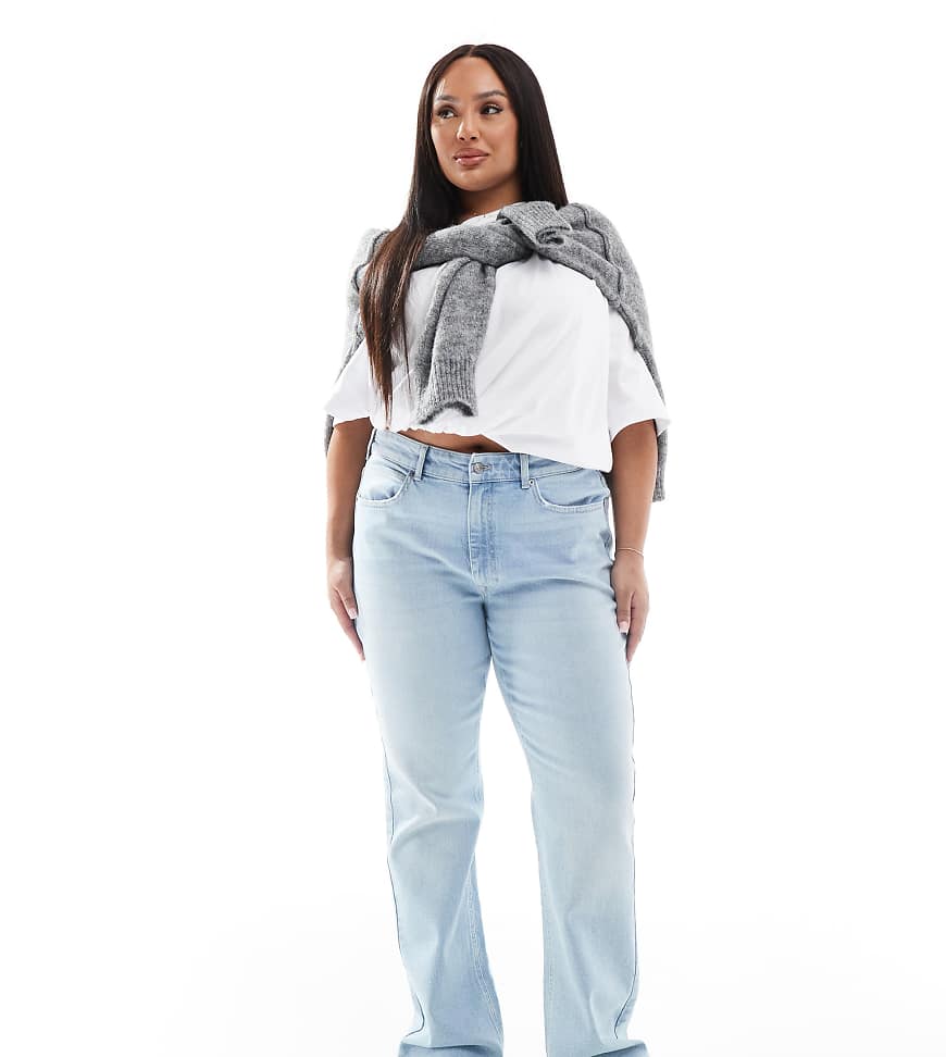 ONLY Curve - Weit geschnittene Jeans in Hellblau von ONLY Curve