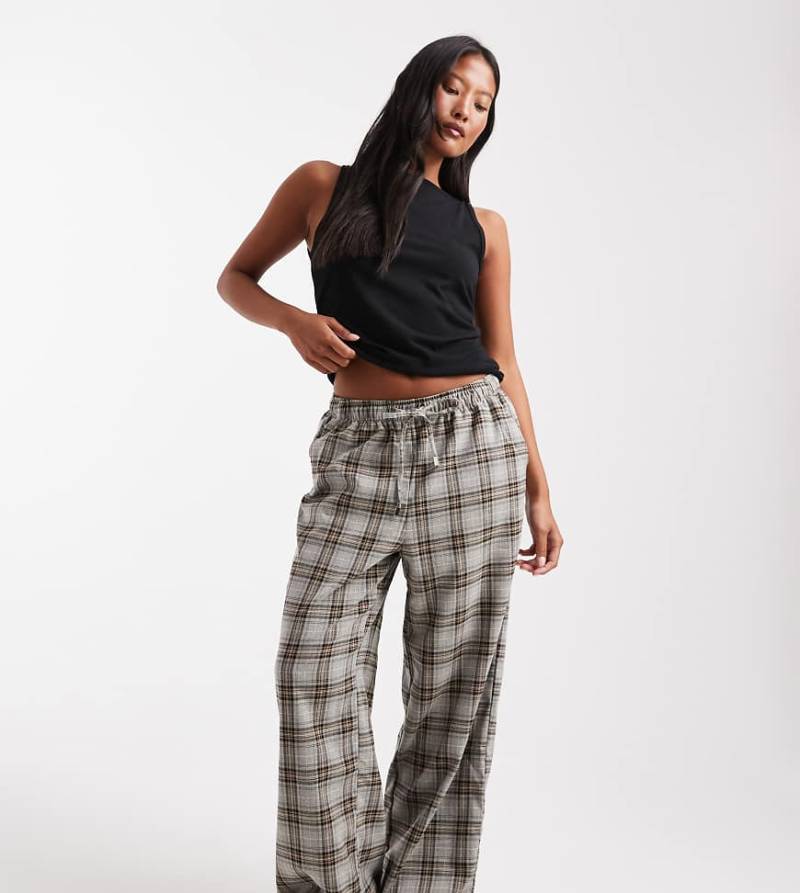 ONLY Petite - Hose zum Überziehen in Grau kariert mit weitem Bein von ONLY Petite