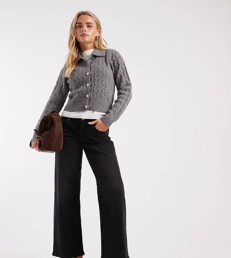 ONLY Petite - Judy - Jeans in verwaschenem Schwarz mit weitem Schnitt und niedrigem Bund von ONLY Petite