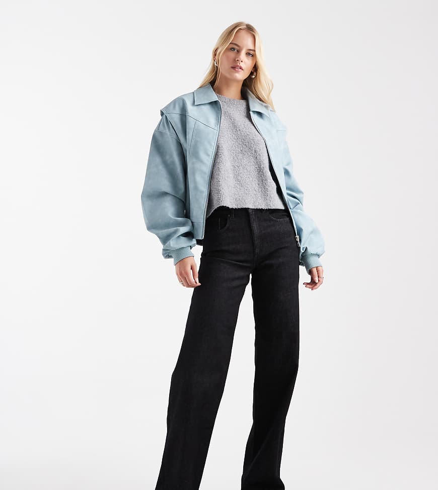 ONLY Tall - Juicy - Jeans in Schwarz mit hohem Bund und weitem Bein von ONLY Tall