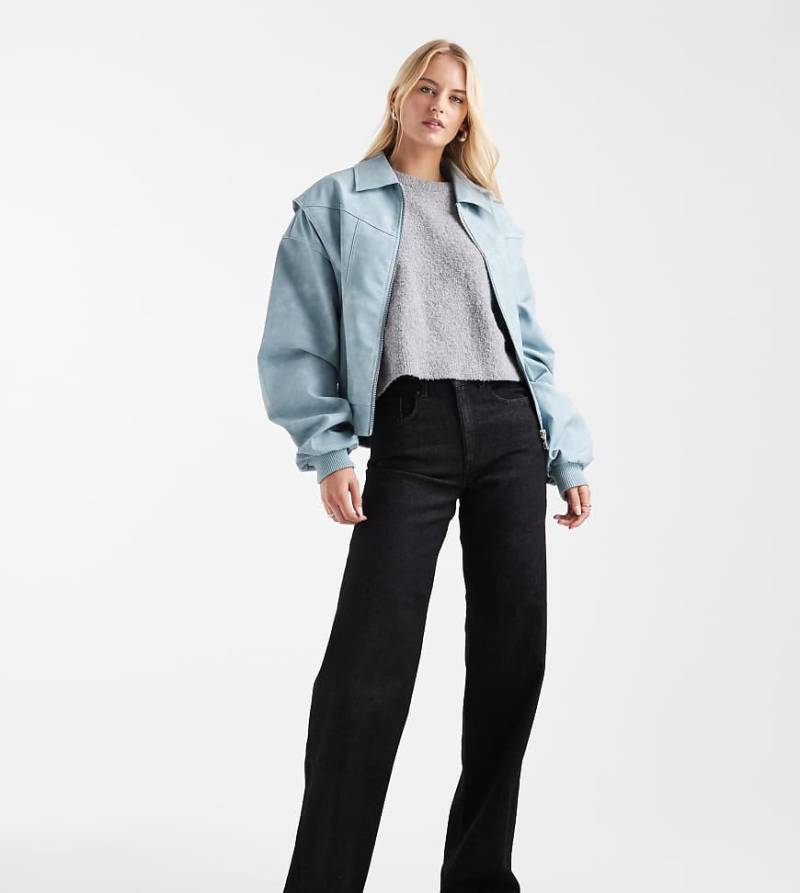 ONLY Tall - Juicy - Jeans in Schwarz mit hohem Bund und weitem Bein von ONLY Tall