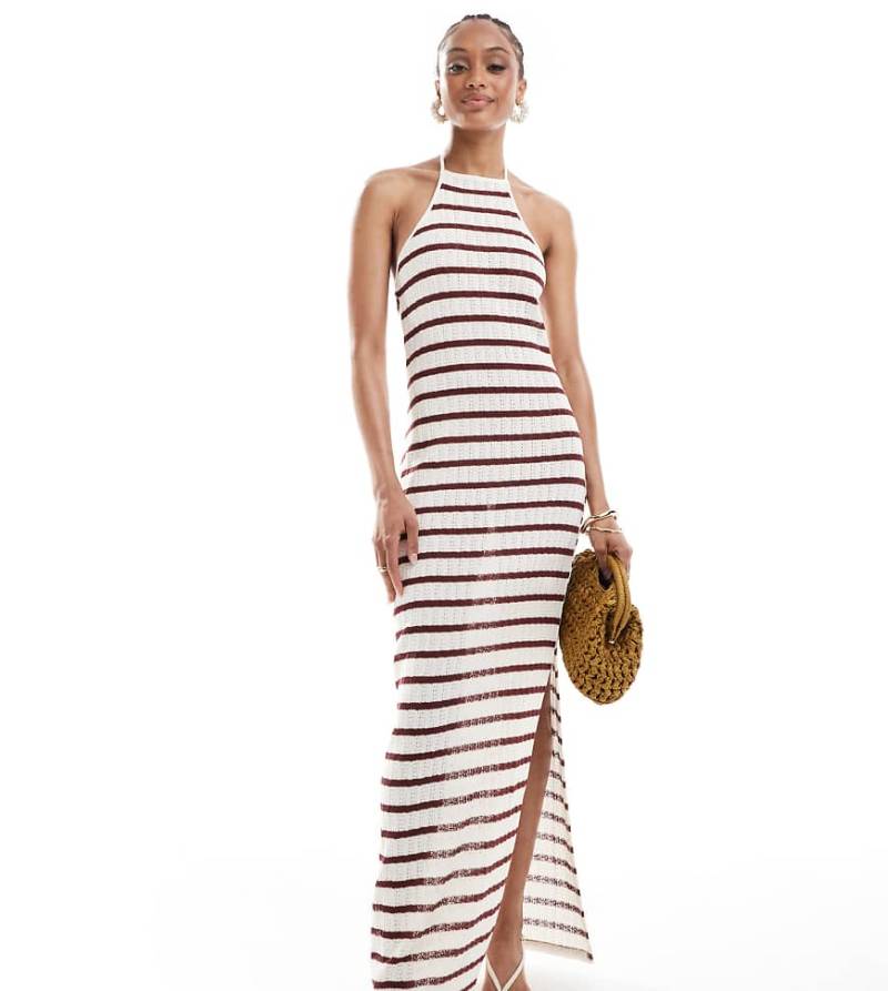 ONLY Tall - Maxikleid aus offenmaschigem Strick mit Kontrasteinfassung und roten Streifen-Weiß von ONLY Tall