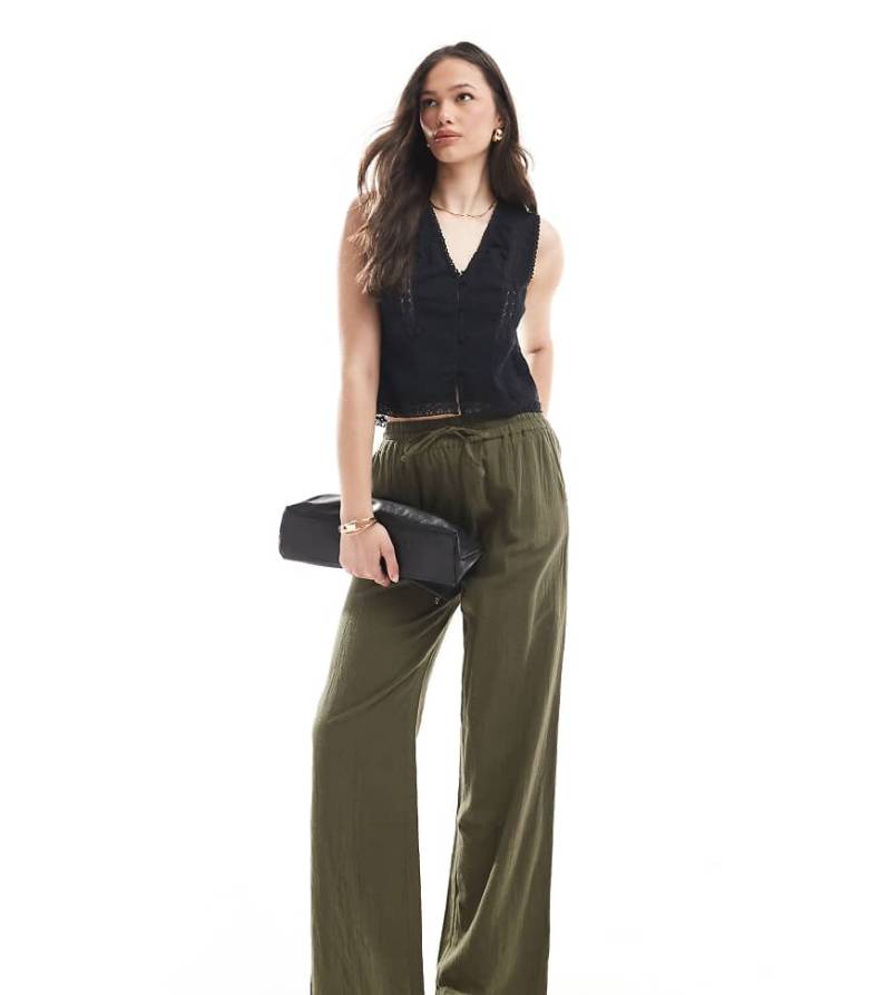 ONLY Tall - Weit geschnittene Hose in khaki Leinenoptik-Grün von ONLY Tall