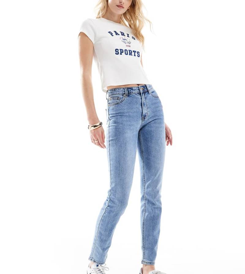 Only Tall - Emily - Gerade Jeans in Mittelblau von ONLY Tall