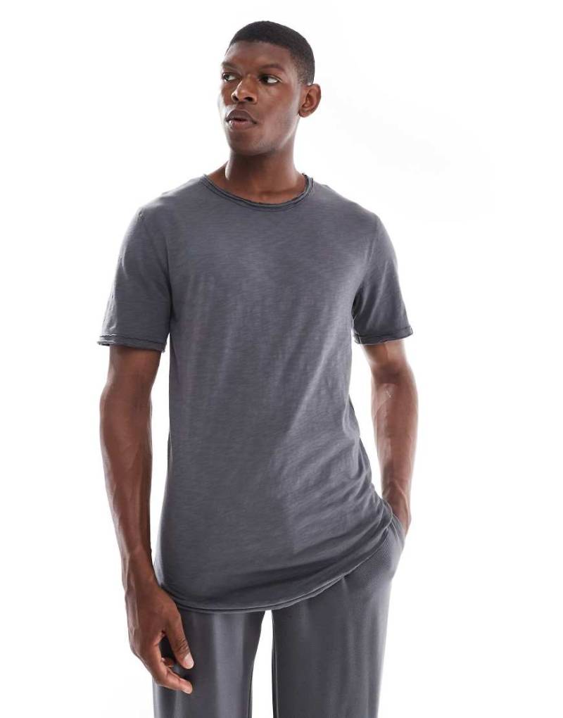 ONLY & SONS - Basic-T-Shirt in Dunkelgrau ONLY & SONS - Basic-T-Shirt in Dunkelgrau von ONLY & SONS