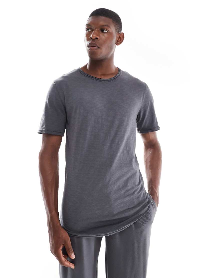 ONLY & SONS - Basic-T-Shirt in Dunkelgrau von ONLY & SONS