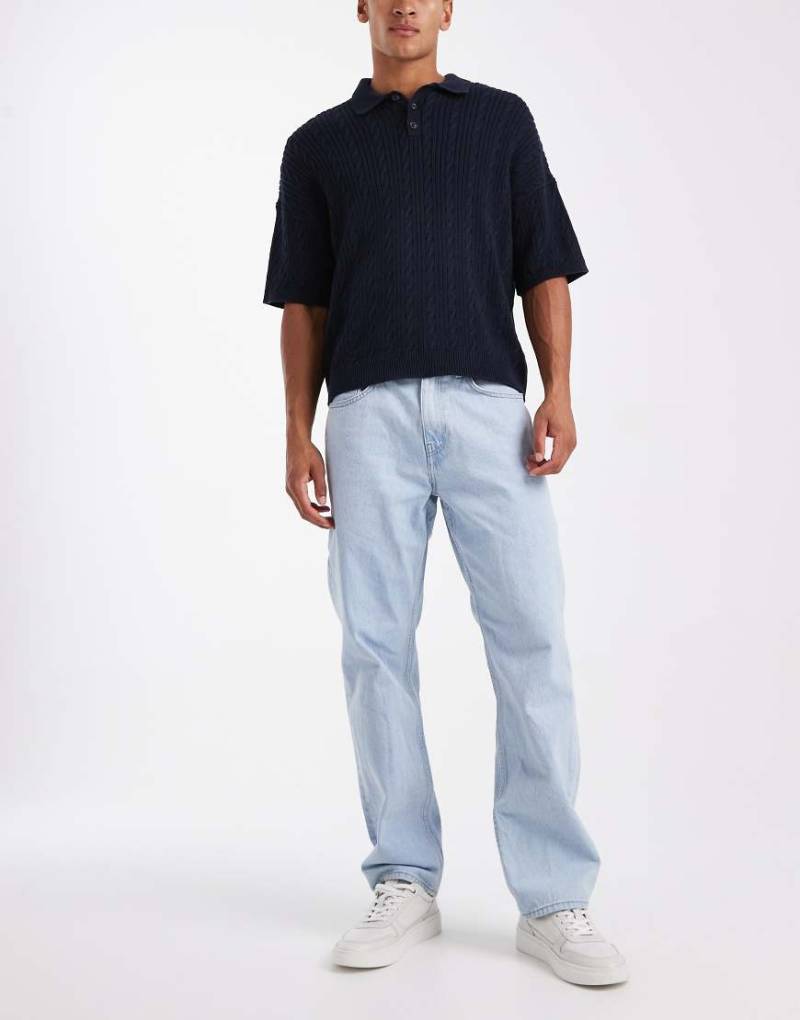 ONLY & SONS - Edge - Gerade geschnittene Jeans in hellblauer Waschung ONLY & SONS - Edge - Gerade geschnittene Jeans in hellblauer Waschung von ONLY & SONS